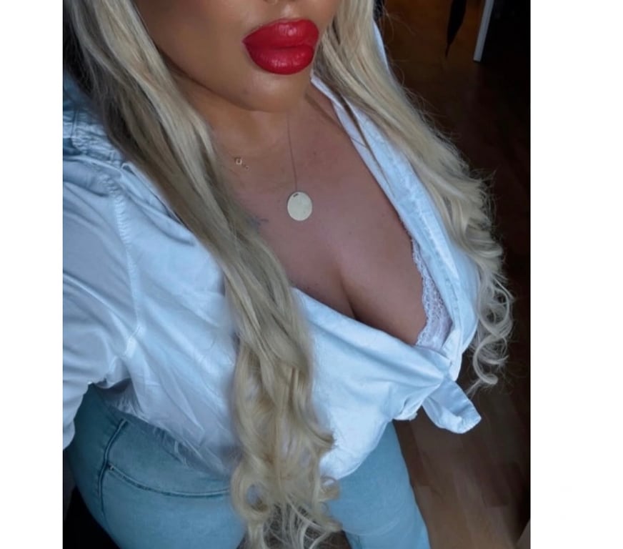 Escorts West Sussex Horsham - Photos for Sexy girl new in town