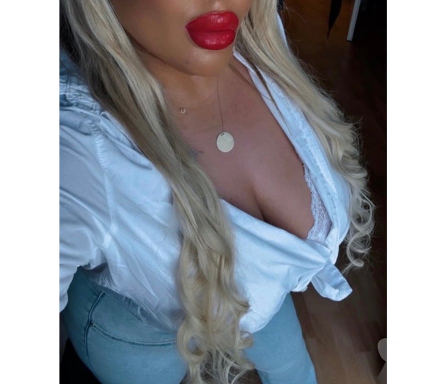 Escorts East Sussex Eastbourne - Photos for Queen of bj party girl