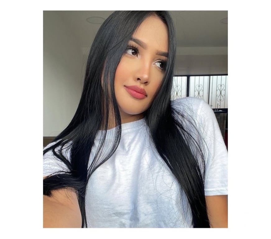 Escorts Warrington Warrington Town Centre - Warrington - Photos for 🇨🇴 AMORA - DOLLY FACE BIG 🍑 NEW IN TOWN