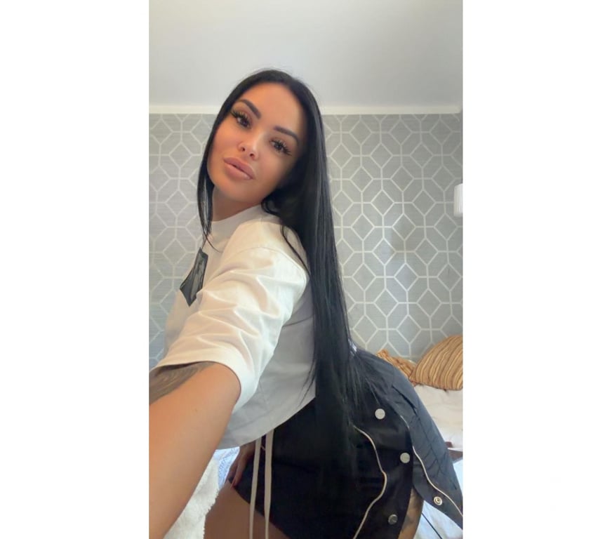 Escorts East London Walthamstow Central Station - East London - Photos for New in town sensual body 👁️ Top service