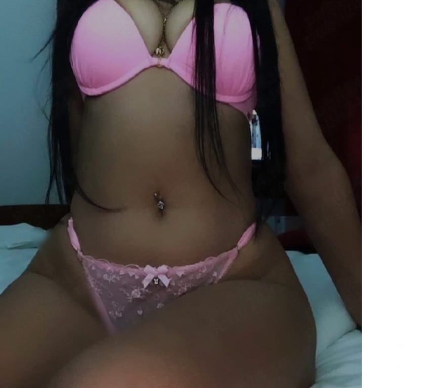 Escorts East London Walthamstow Central Station - East London - Photos for Outcall Partyy Girl new here 💯 Real!!!
