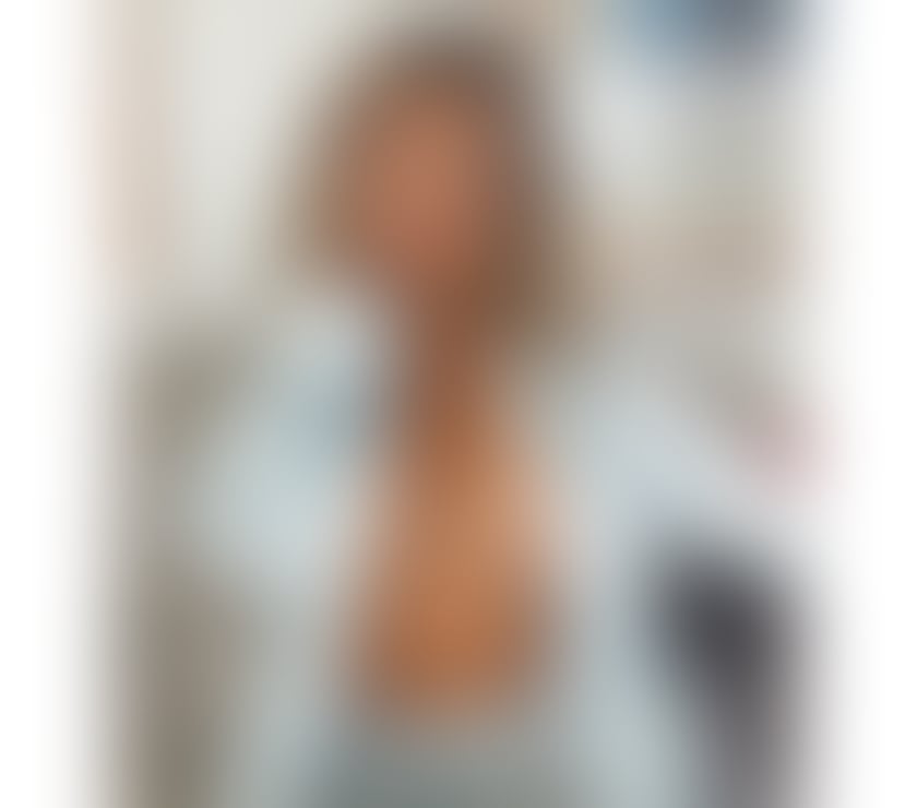 Escorts Edgware Barnet - Photos for Delia naughty girl around