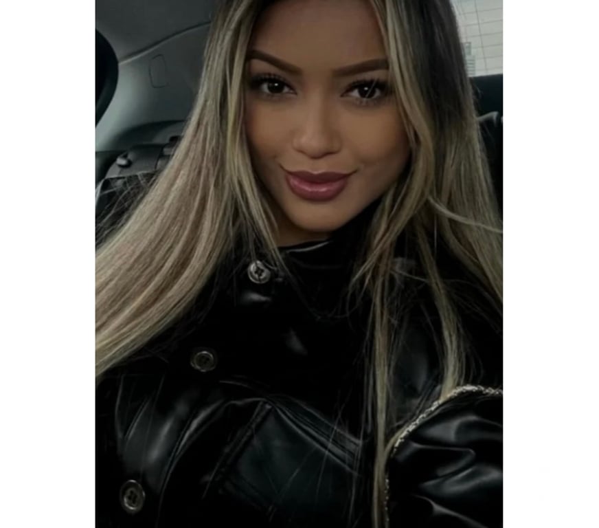 Escorts West Sussex Worthing - Photos for Larissa GFE Brazilian 🇧🇷 🍑🥰