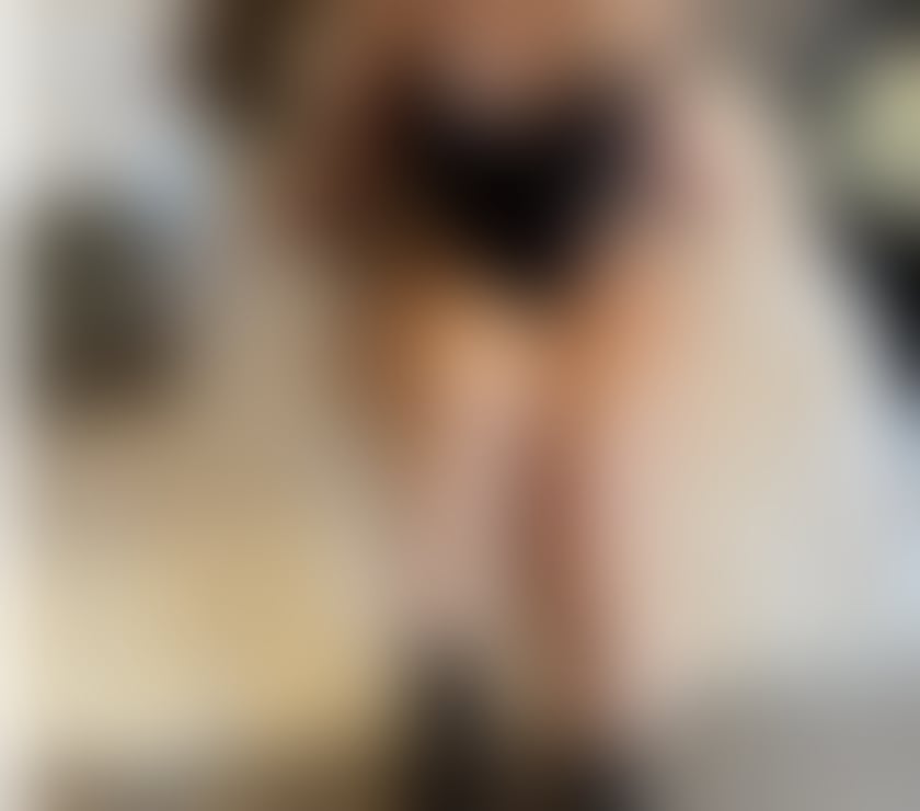  Escorts & Erotic Massage Manchester City Centre Manchester - Photos for 💋 Elegant, Discreet & Ready for Special Moments