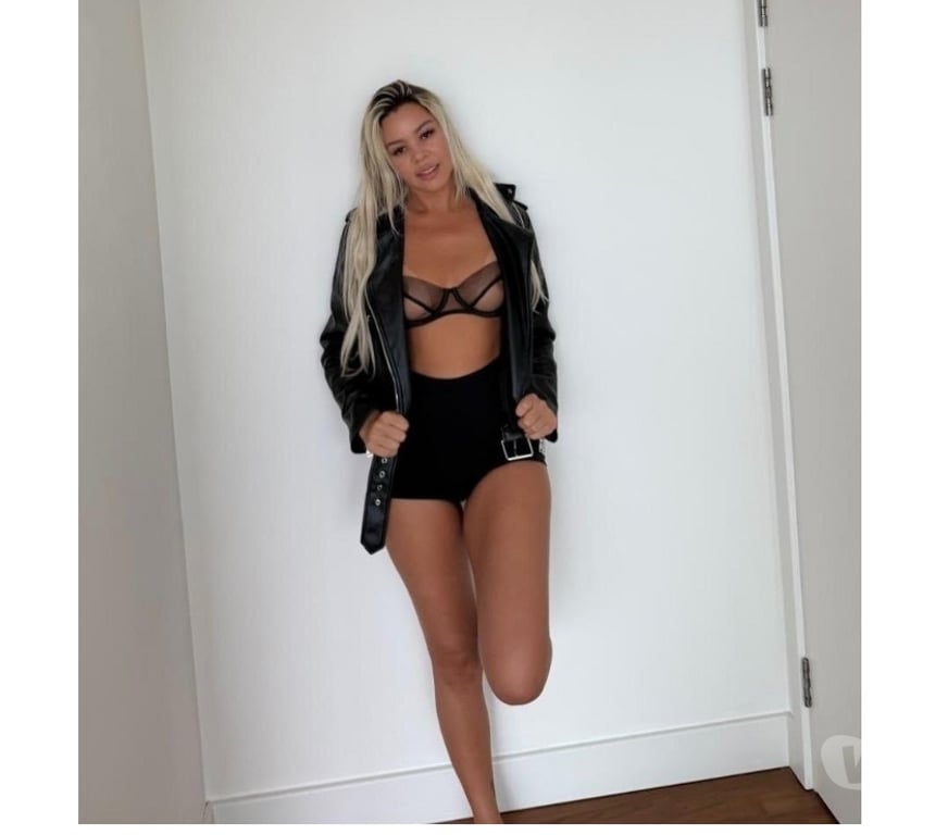 Escorts East London Canary Wharf - East London - Photos for GAROTA BRASILEIRA 🇧🇷FOTOS REAIS 🔥