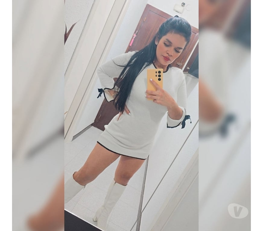 Escorts East London Redbridge - Photos for HOT CAMILA LATINA