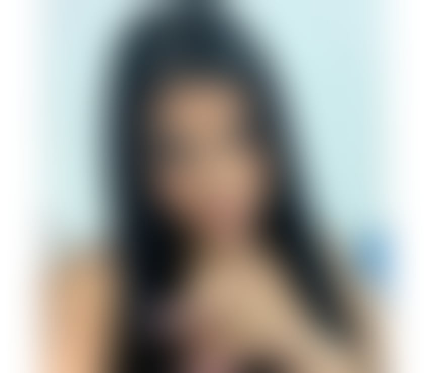 Escorts Acton Central Station West London - Photos for JHULLY, Experienced party girl 🔥🎉