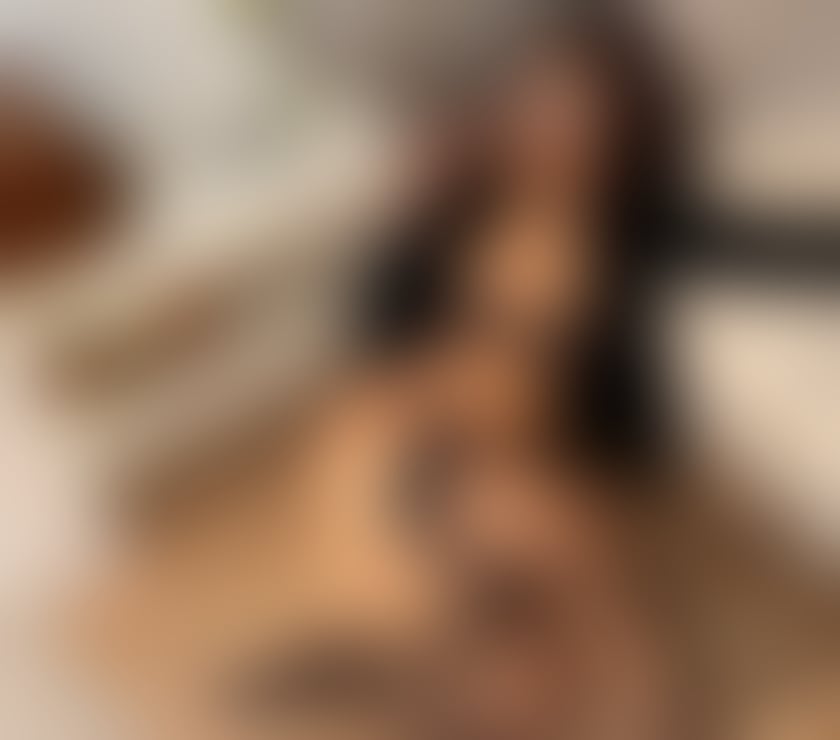New in town 🤩🤩 Body to body❤️💜 Russian mix