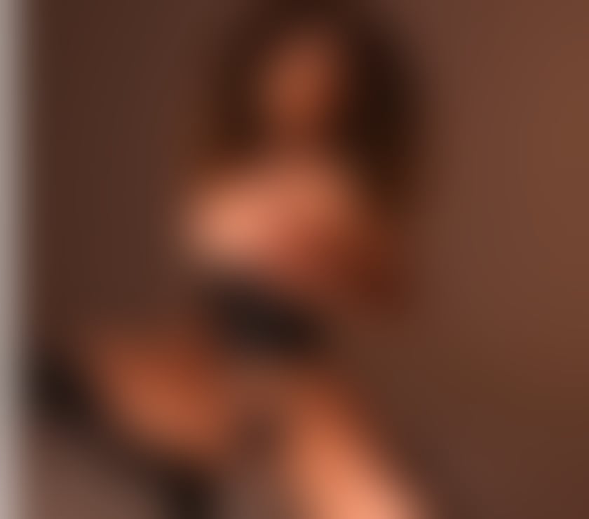 Trans Escorts Birmingham Birmingham - Photos for Pietra Domine XXL