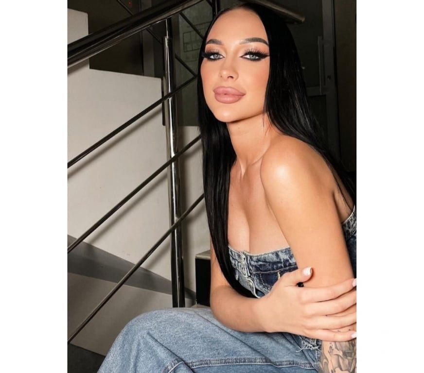 Escorts North West London Mill Hill - North West London - Photos for Antonia naughty girl around only outcall