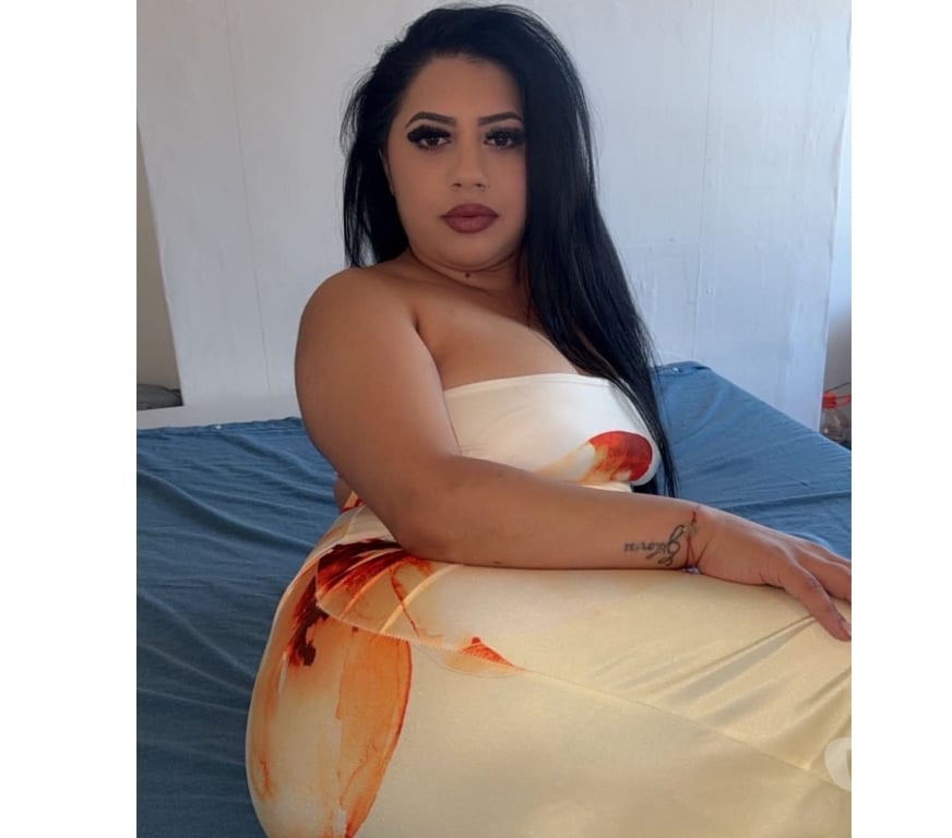 Escorts East London Leytonstone - East London - Photos for Hii im Carina im new call me😘😘