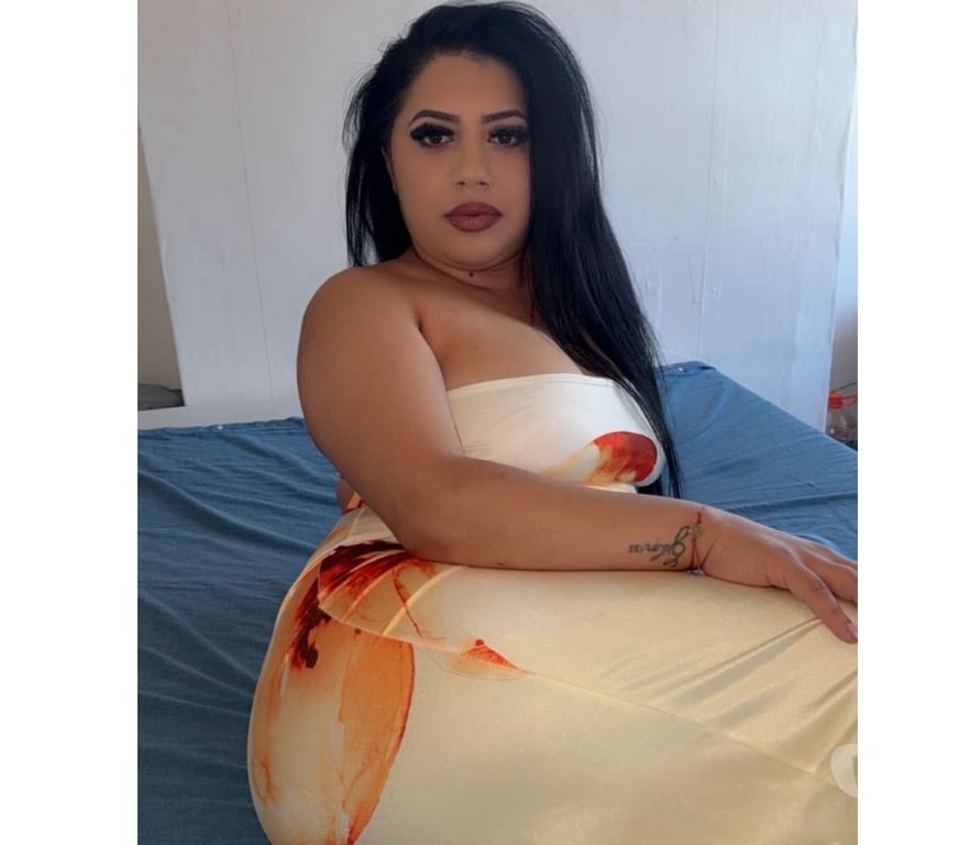 Escorts East London Maryland - East London - Photos for Hii im Carina im new call me 😘😘