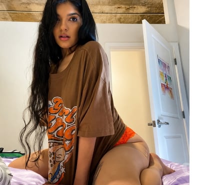 Escorts Southall Ealing - Photos for 💕 Kirti – Warm Personality & Memorable Presence