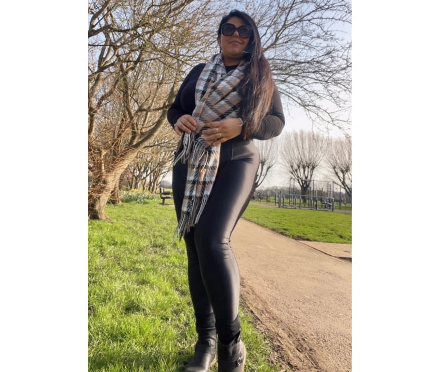 Escorts West Midlands Wolverhampton - Photos for Sexy curves Julyana