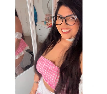 Escort Wolverhampton City Centre Wolverhampton - Photos for Sexy curves Julyana