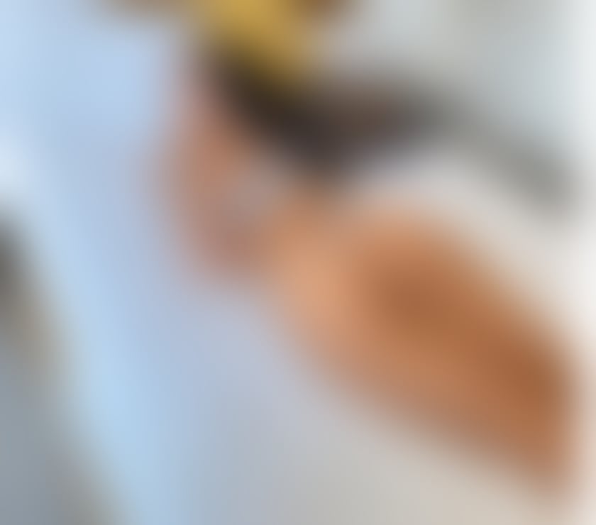 Escorts West London West Kensington Station - West London - Photos for Sexy and hot latina incall full service GFE slim