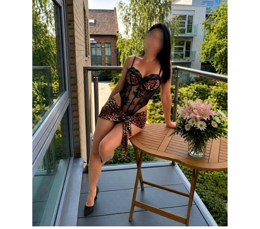 Escorts Glasgow Glasgow City Centre - Glasgow - Photos for EXOTIC SEXY MASSAGE WITH MUCH MORE..