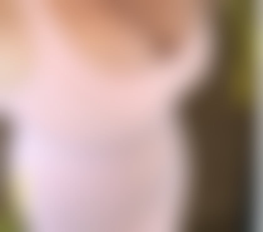 Escorts Stratford East London - Photos for Mature Laura❤Natural big boobs💋Last day June 23