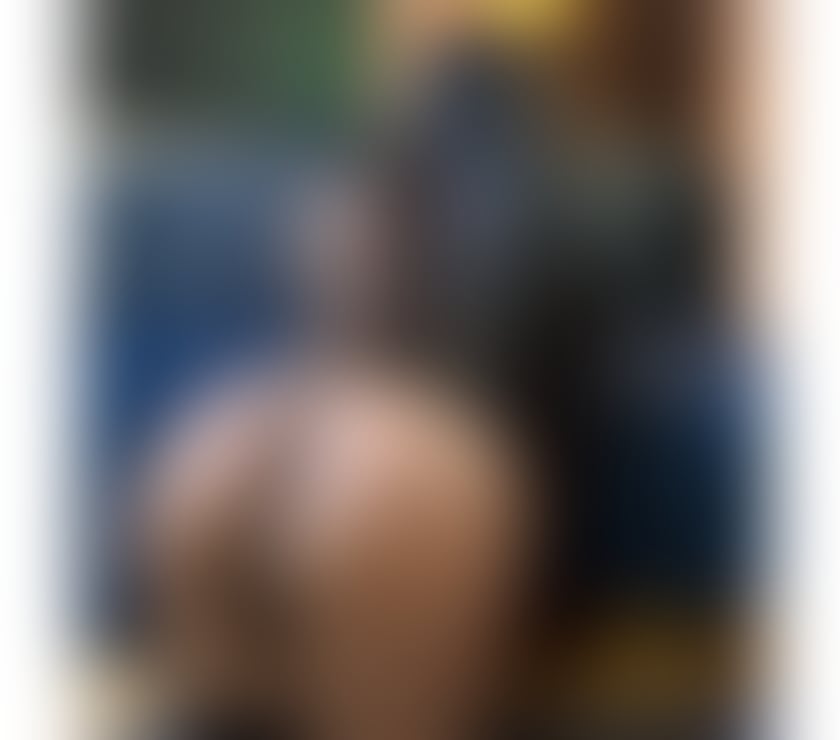 Trans Escorts East London Canary Wharf Station - East London - Photos for 🎉🇧🇷_JULIA_TSGIRLPARTY_🔥🥳