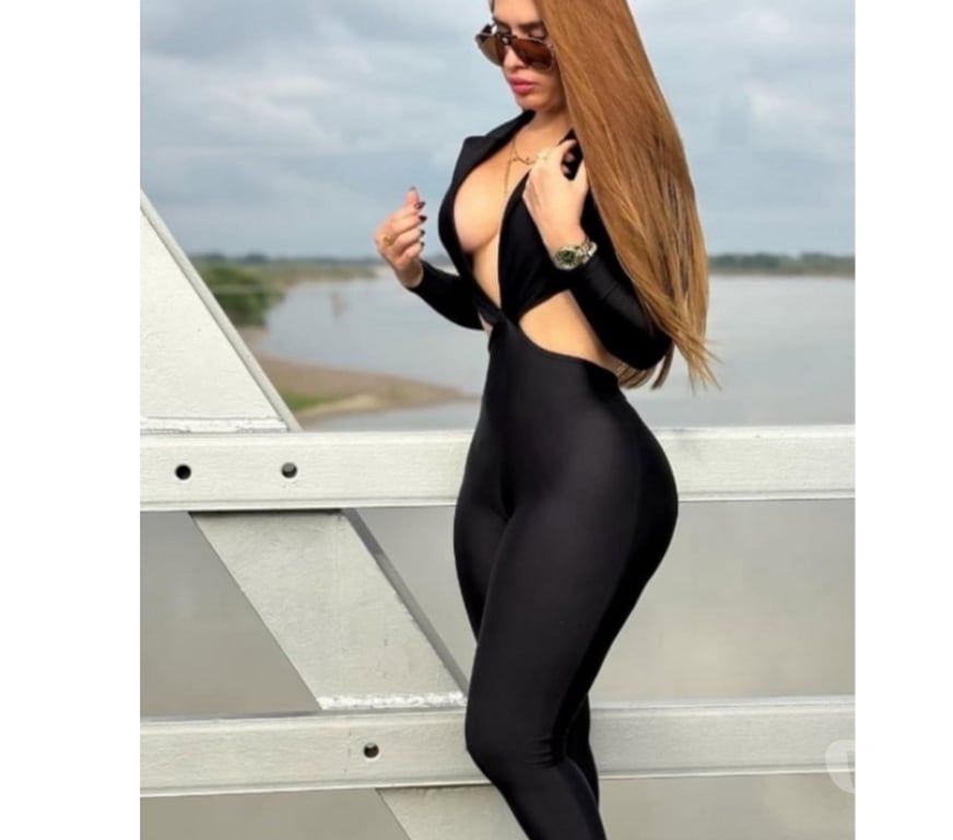 Escorts West London Hillingdon - Photos for 🔥HOT X TIGHT JULIA NEW IN TOW🔥