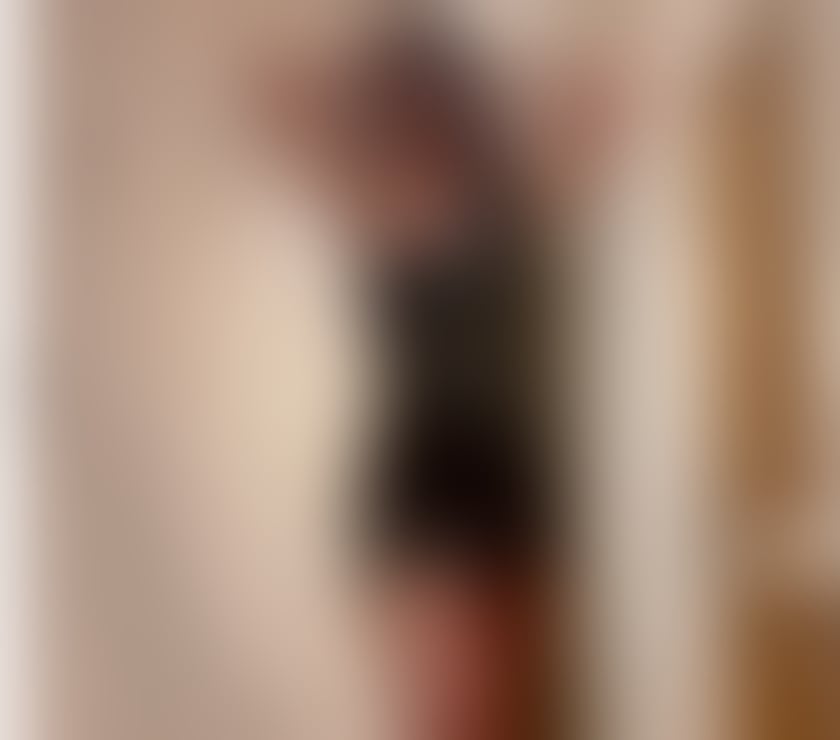 💋British Slim Leggy Stunner GFE or Party Girl