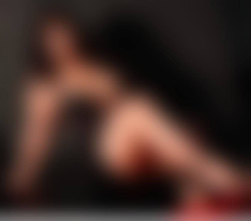Escorts Soho Central London - Photos for Discreet Social Companion 💕 outcall only
