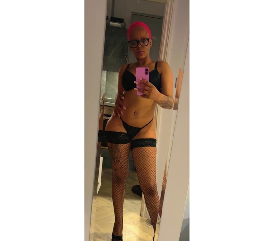 Escorts East London Canning Town - East London - Photos for Tatiie The Baddie In Town....... Best Uck Out There 😏