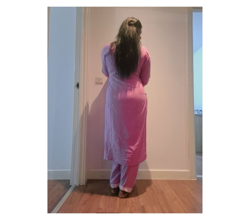 Escorts Ealing Southall - Ealing - Photos for Buvana ✨ Elegant Dusky South Indian Girl