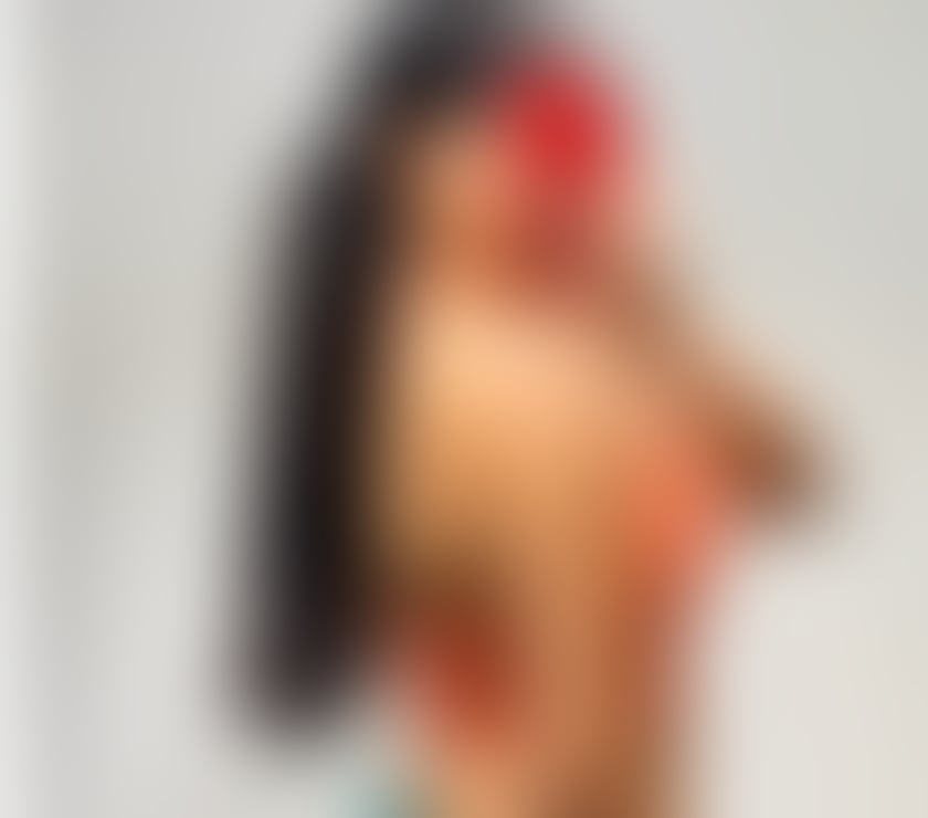 NEW HOT PARTY GIRL IN TOWN🥰