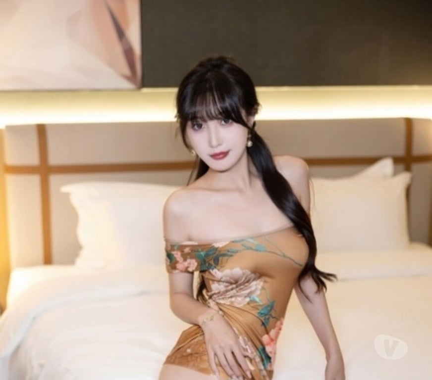 Escorts Central London Barbican Station - Central London - Photos for ❤️‍🔥Unmatched Asian Companion Encounter in Barbican