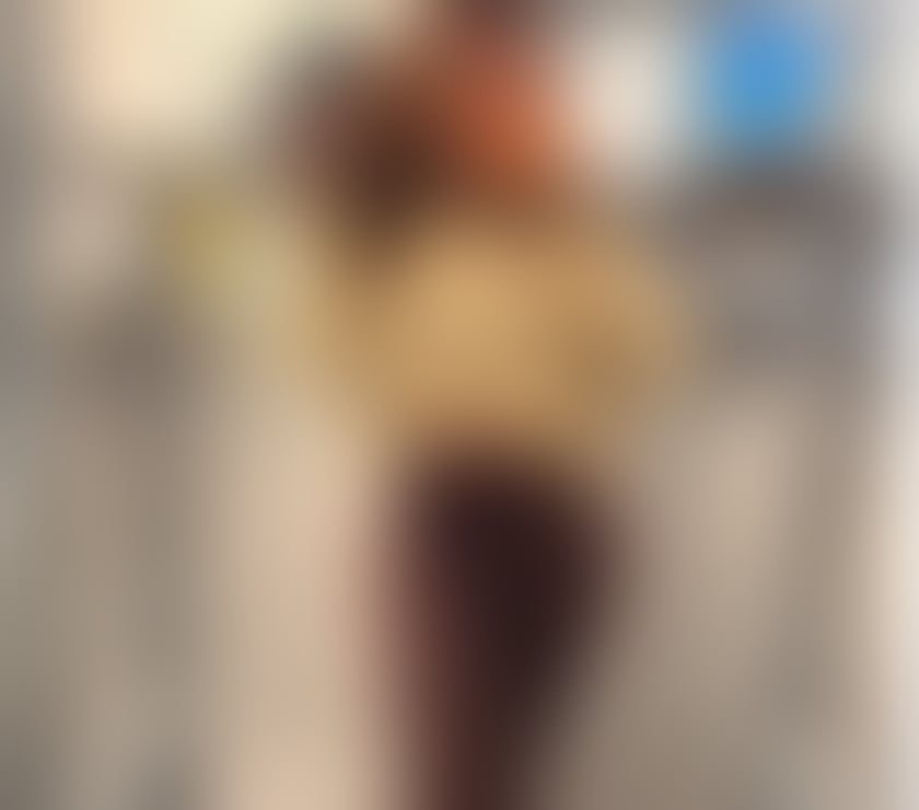 Trans Escorts West London Barons Court Station - West London - Photos for relaxing, deep tissue, and therapeutic massage