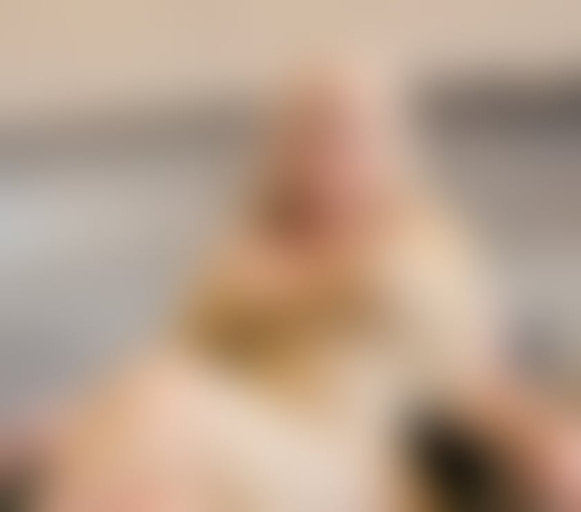 Escorts South West London Tooting Broadway - South West London - Photos for 🔥LAURA HOT SEXY BLOND BOMBSHELL🔥
