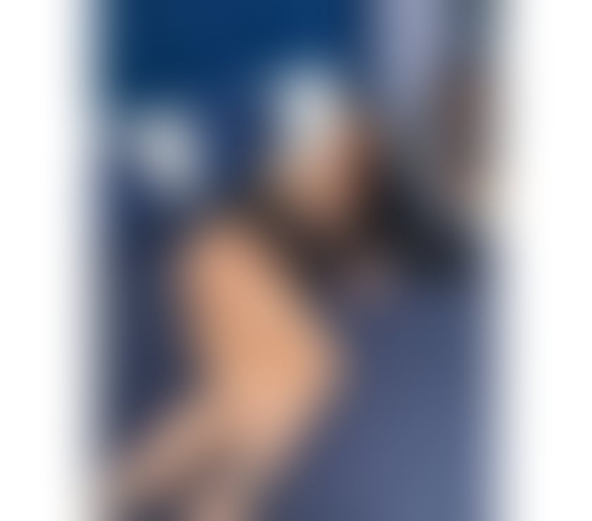  Escorts East Acton West London - Photos for 🥂PARTY GIRL🥂⭐ INDEPENDENT ❤️HELLEN❤️