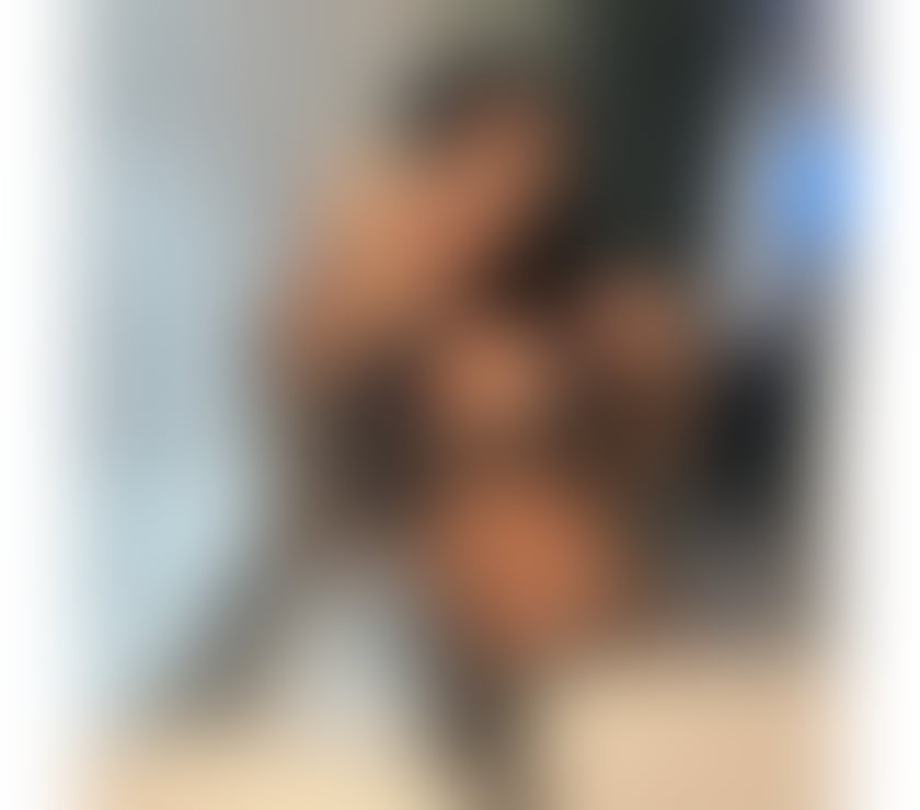 Escorts Bedfordshire Luton - Photos for HOT GIRL🔥 ONLY OUTCALL 💙 PARTYYY 💯