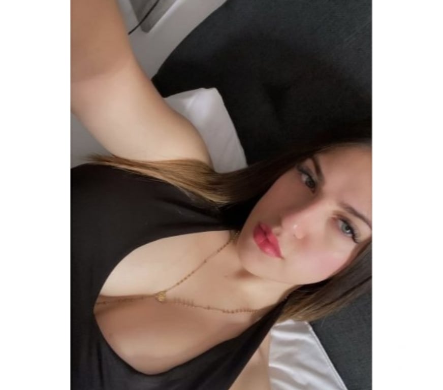 Escorts Hampshire Portsmouth - Photos for Hi baby you looking for happy time callme