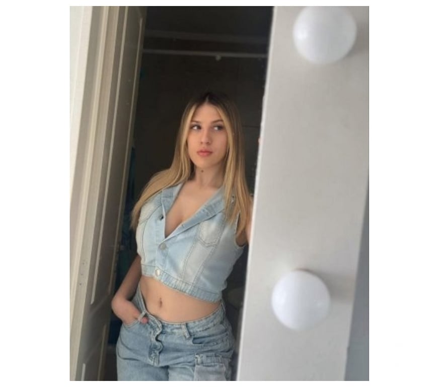 Escorts Hampshire Portsmouth - Photos for Hi baby you looking for happy time callme