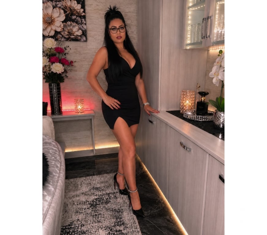 Escorts Newport - Wales Newport City Centre - Newport - Photos for New Colombian💥 party girl🥳 best owo💯