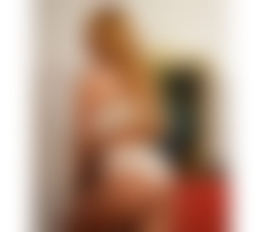 Escorts West Yorkshire Leeds - Photos for Party girl outall & incall. Whatsapp video confirmation