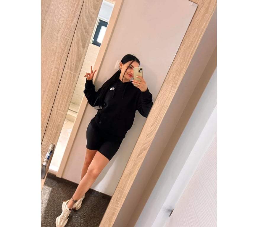 Escorts West London Ealing - West London - Photos for Hi, I’m Anda, new in town. Outcall