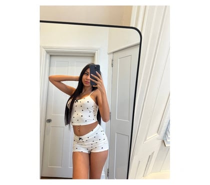  Escorts Richmond Richmond upon Thames - Photos for new Argentina stunning slim fit party duo show