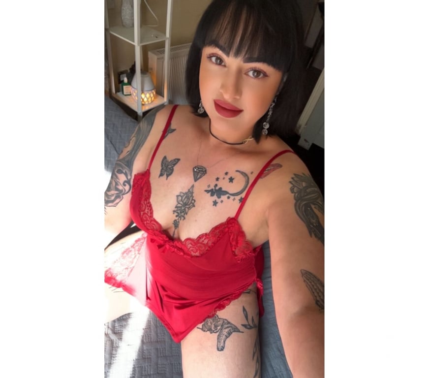 Escorts West Midlands Birmingham - Photos for Tattooed MILF Bella• Mature not Old •No rush GFE