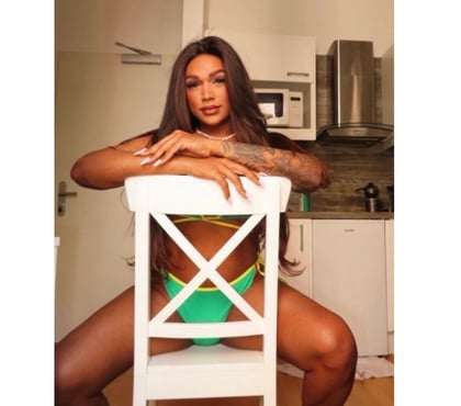 Trans Canary Wharf East London - Photos for REBECA 🫦 Party 🥂🔥