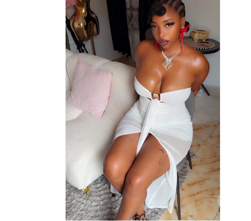 Escorts Greater Manchester Manchester - Photos for Girlfriend experience