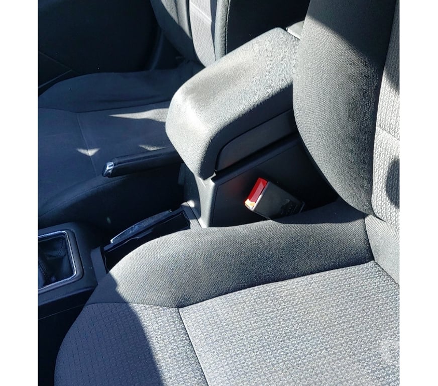 used cars for sale Greater Manchester Manchester - Photos for Vauxhall vectra 1.8 hatchback for sale