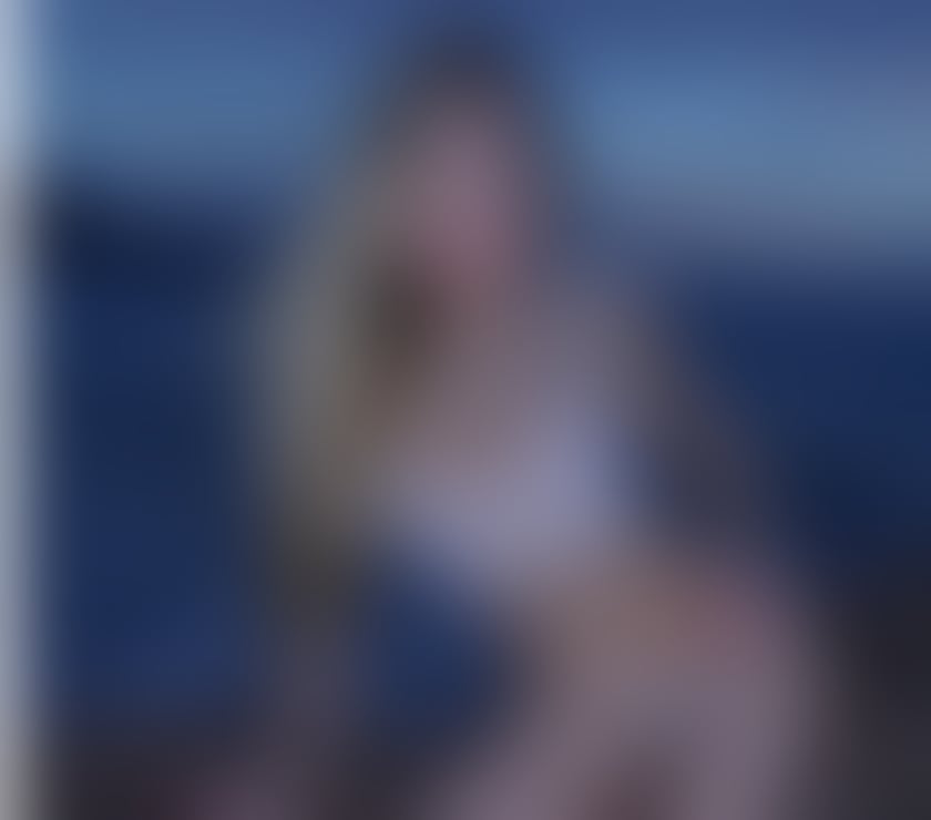 Photos for 🔥 BEAUTIFUL BRAZILIAN BLONDE ✨🔥💋