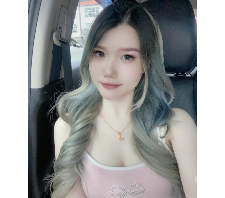 Escorts York York City Centre - York - Photos for NEW Asian in York Best service No rush