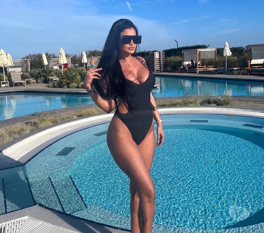 Escorts Staffordshire Newcastle-under-Lyme - Photos for New girl in town