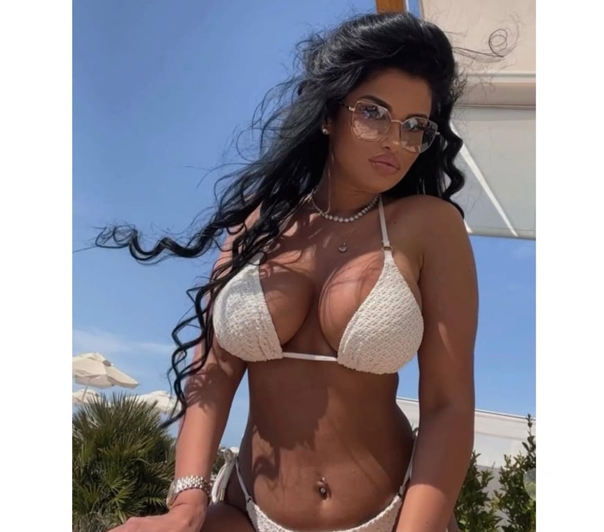 Escorts Staffordshire Newcastle-under-Lyme - Photos for New girl in town