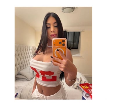 Escorts Leeds City Centre Leeds - Photos for LARA PARTY GIRL 🥳🎉🥂🍾NEW IN TOWN 🫦🔥