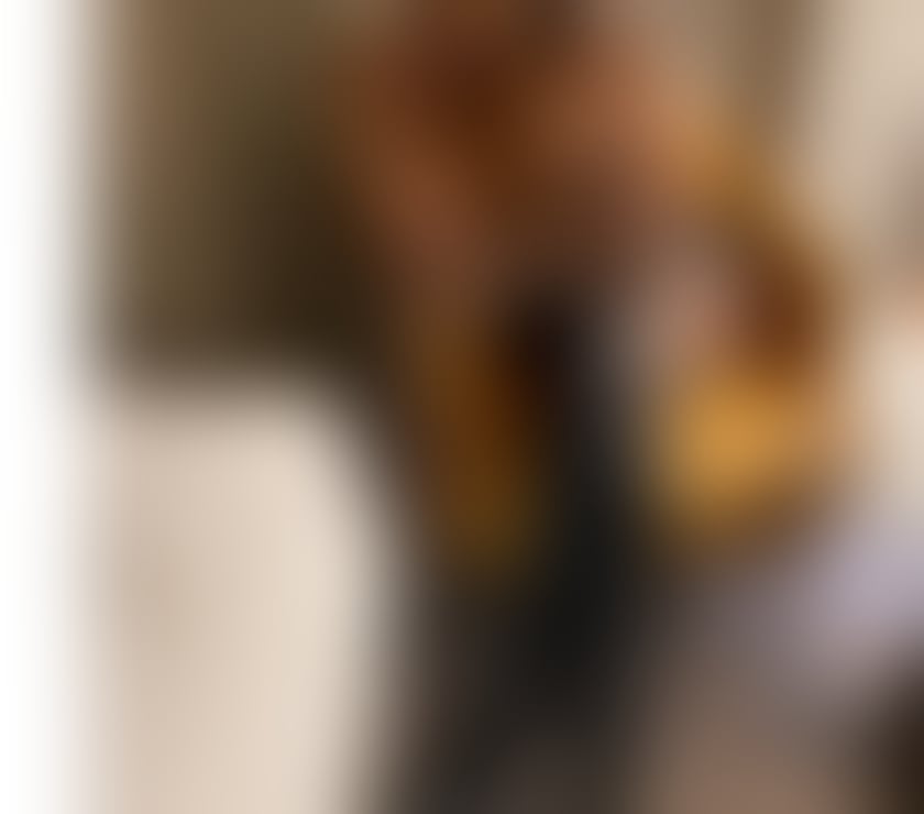 Escorts Tyne and Wear Sunderland - Photos for Allure K Busty Elegant Mature Lady